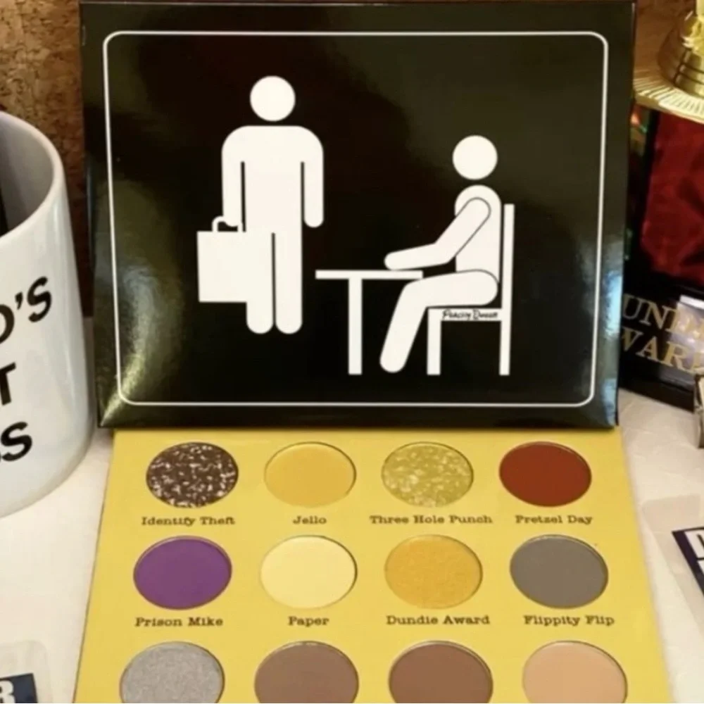 The Office Peachy Queen Eyeshadow Palette NIB